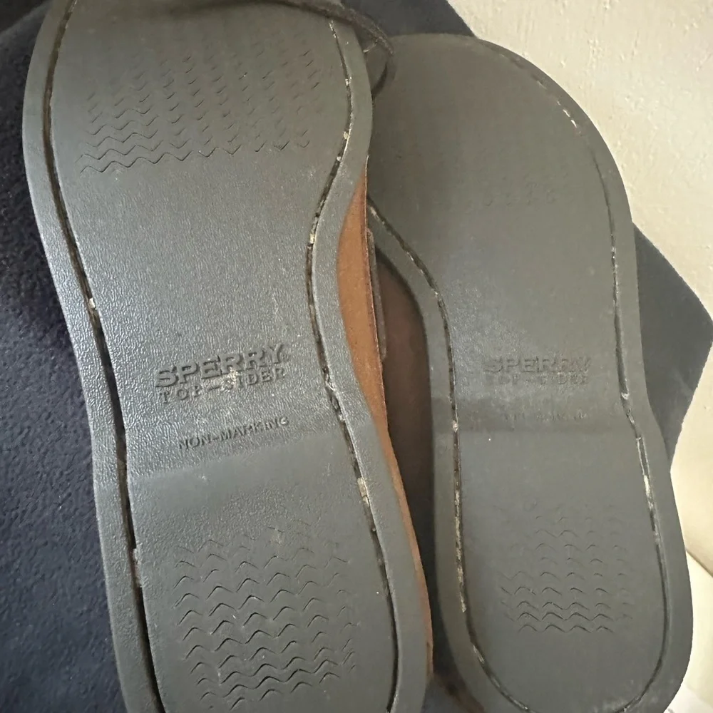 Sperry Authentic 2-Eye Boat Shoe Brown Buck Leather